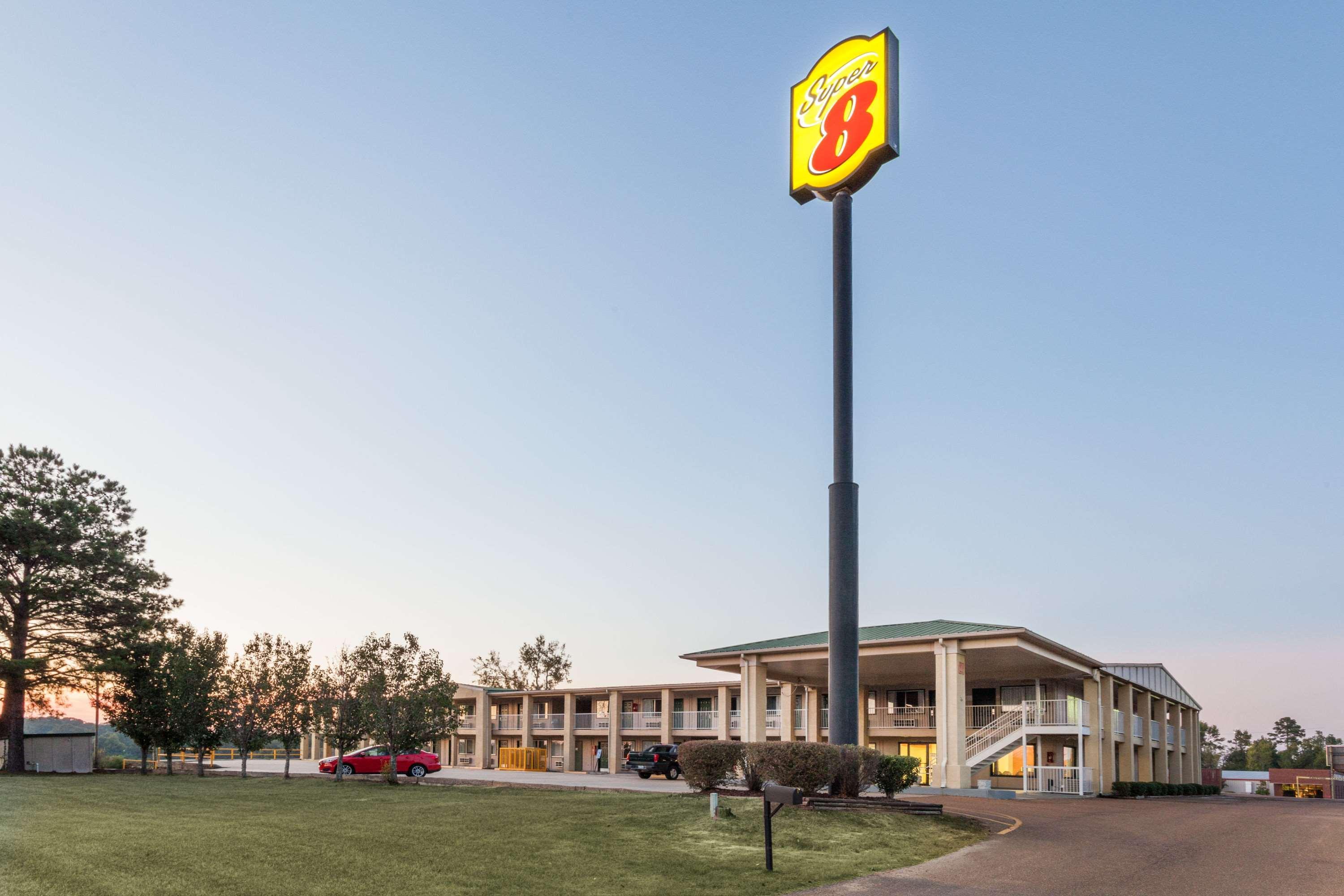 Hotel Super 8 By Wyndham Brookhaven Exterior foto